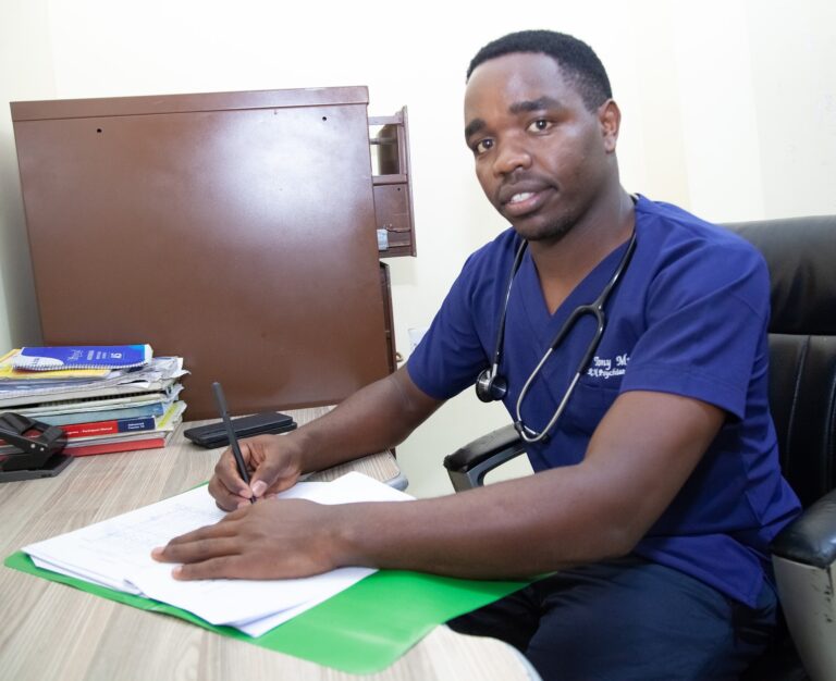 Primrose Rehab and Wellness clinical officer during a consultation at the Thindigua centre