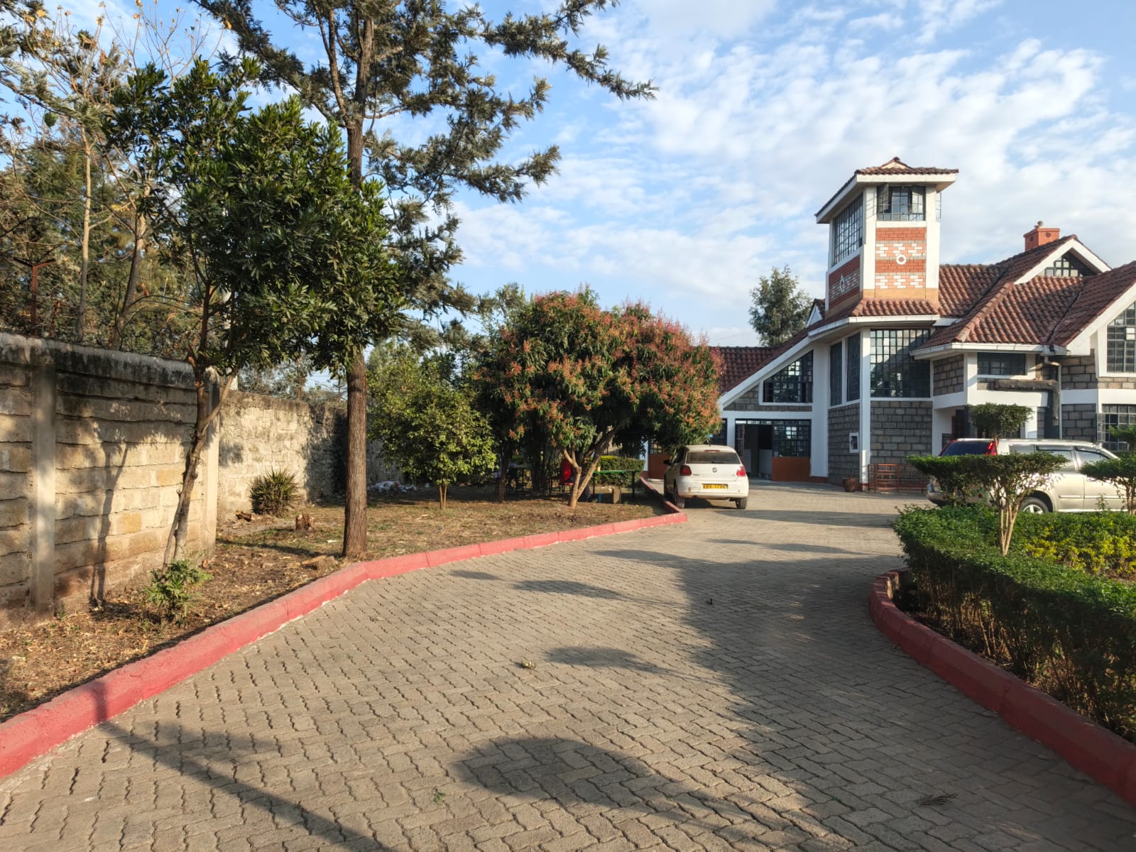 Primrose Rehab & Wellness Ruai centre driveway and building